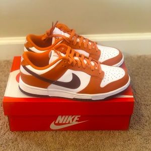 Nike Women’s Dunks